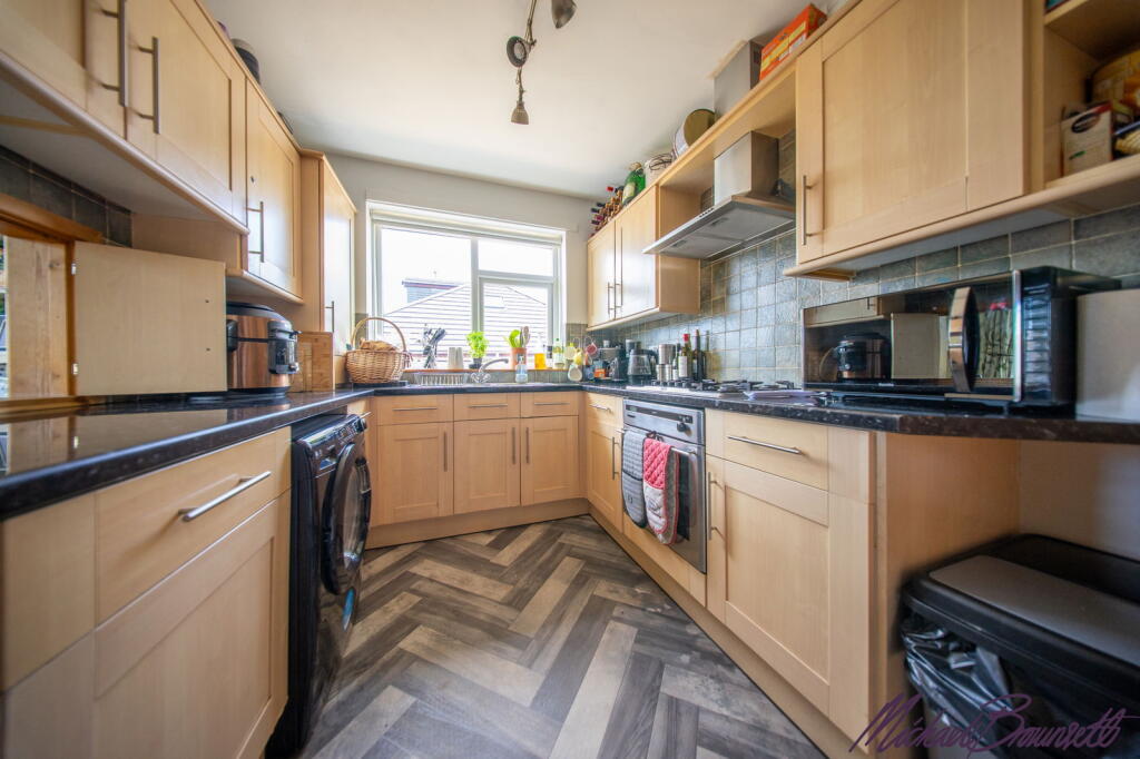 Additional image 7 of Gregory Crescent, Bradford, BD7 4PG