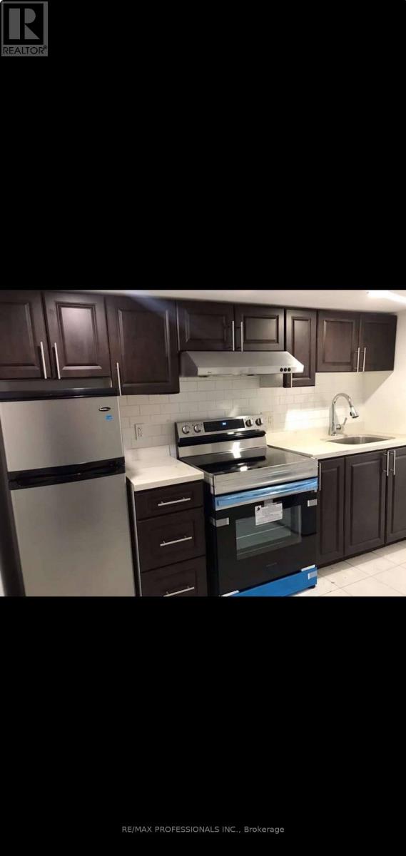 Property image for BSMT - 26 CORONADO COURT|Toronto (Humbermede), Ontario M9M1S7