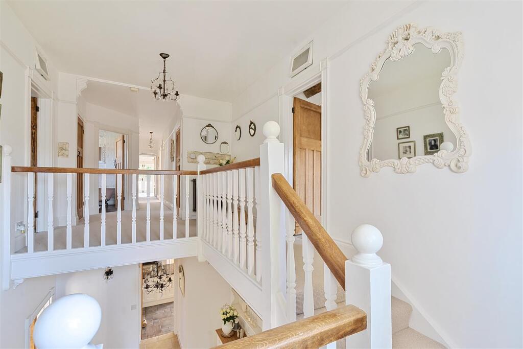 Additional image 8 of Barn Road, Broadstone, Dorset