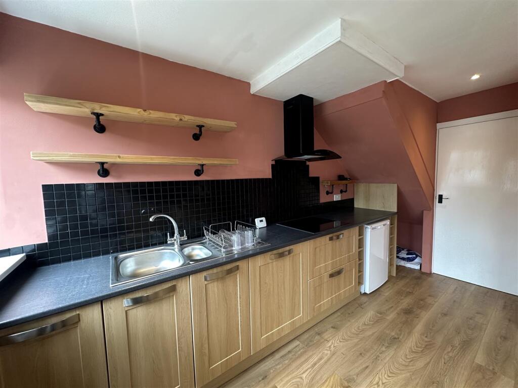 Additional image 8 of Canberra Drive, Cross Roads, Keighley