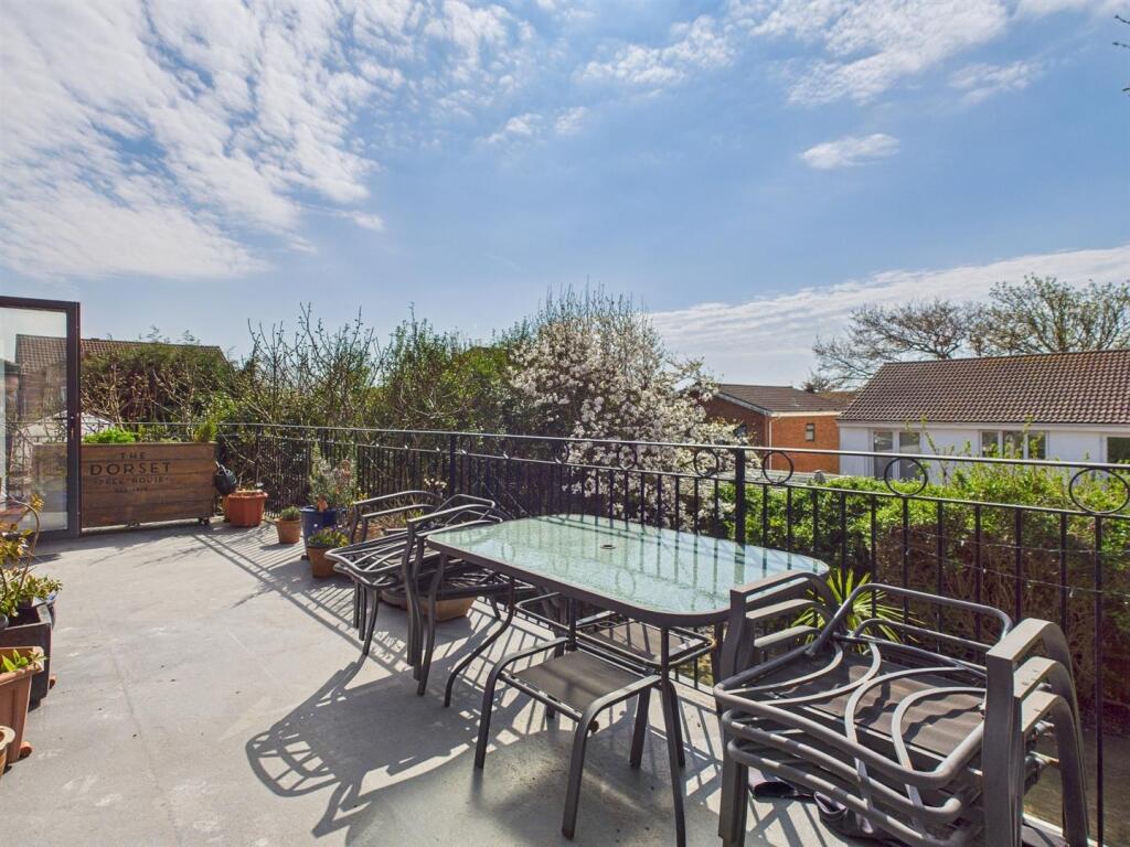 Additional image 32 of The Compts, Peacehaven