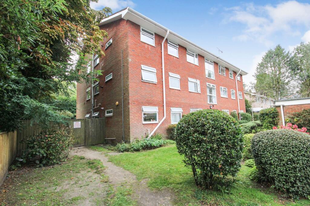 64a Princess Road, BRANKSOME, BH12