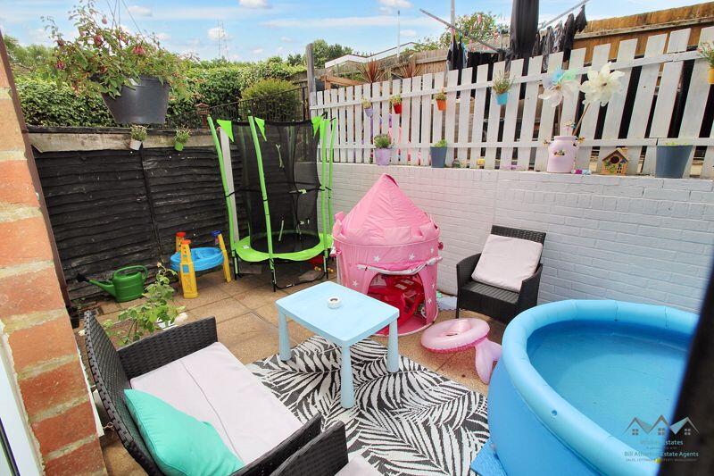 Additional image 16 of Russell Gardens, Hamworthy - Spacious Three-Bedroom Semi-Detached Home with Garden, Parking & Investment Potential