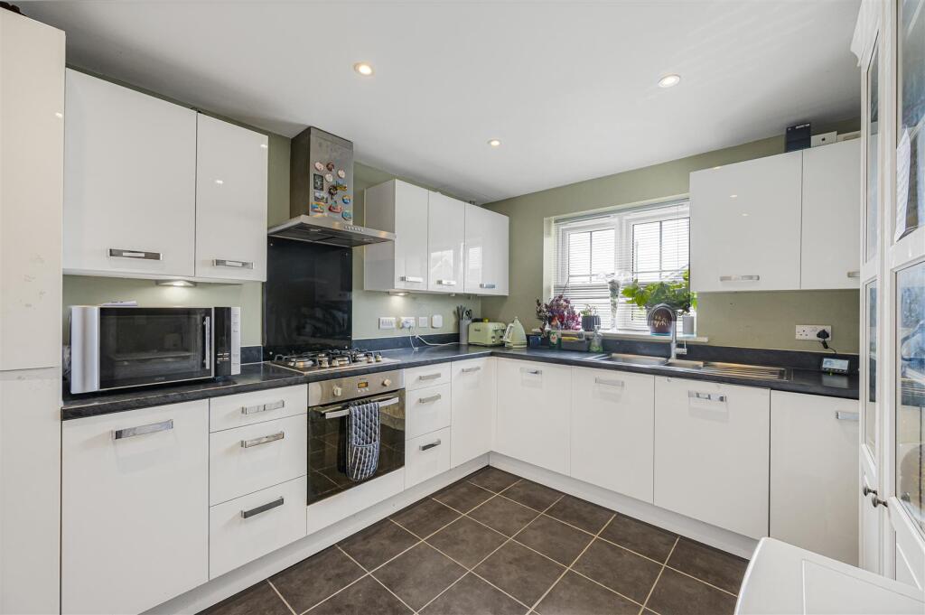 Additional image 24 of Arundel Road, Peacehaven