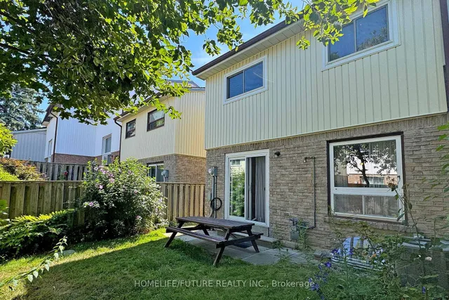 Additional image 32 of 21 Chester Le Blvd Unit 31