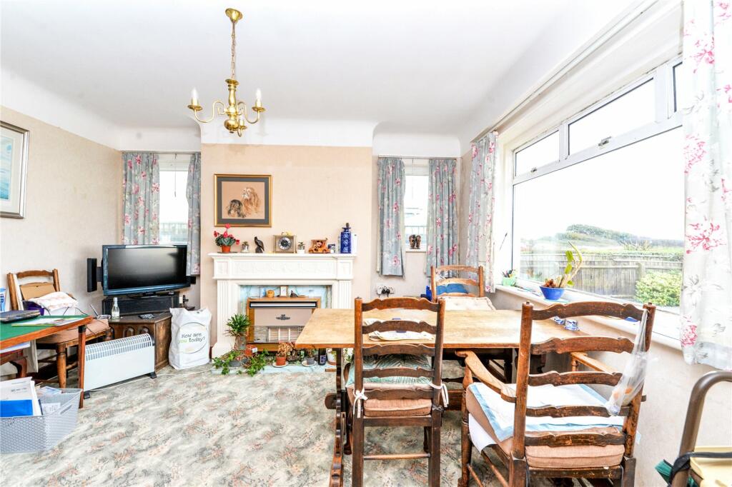 Additional image 6 of Marine Drive West, Barton on Sea, New Milton, Hampshire, BH25