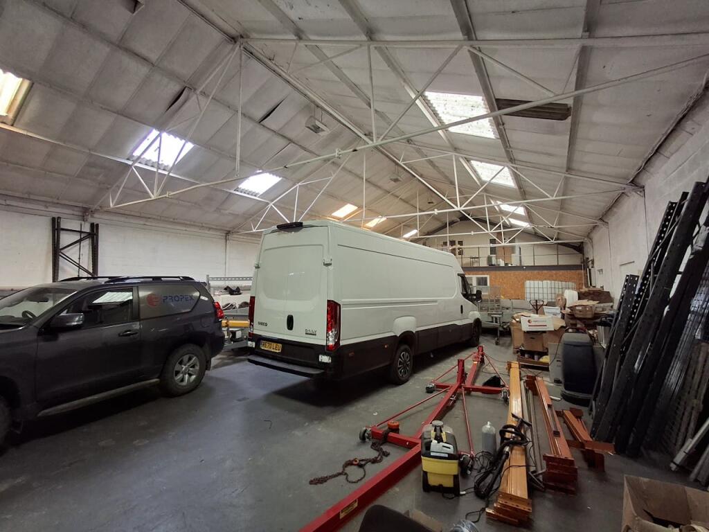 Additional image 18 of Hightown House, Crow Arch Lane Industrial Estate, Crow Arch Lane, Ringwood, BH24 1PD
