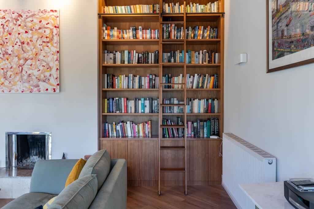 Additional image 7 of Denehurst Close, Barnt Green, B45