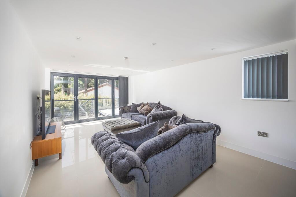 Additional image 9 of 1a Grasmere Road, Sandbanks, Poole, BH13 7RH