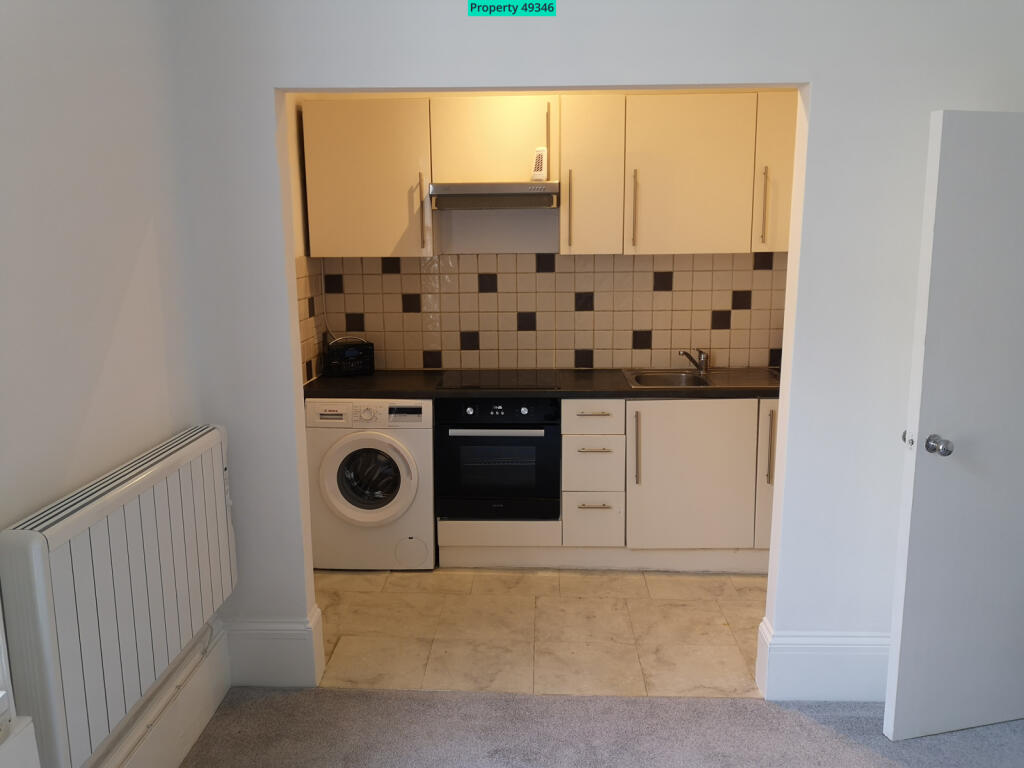 Additional image 6 of Flat 4, 35 Thomas Street, Bath, BA1