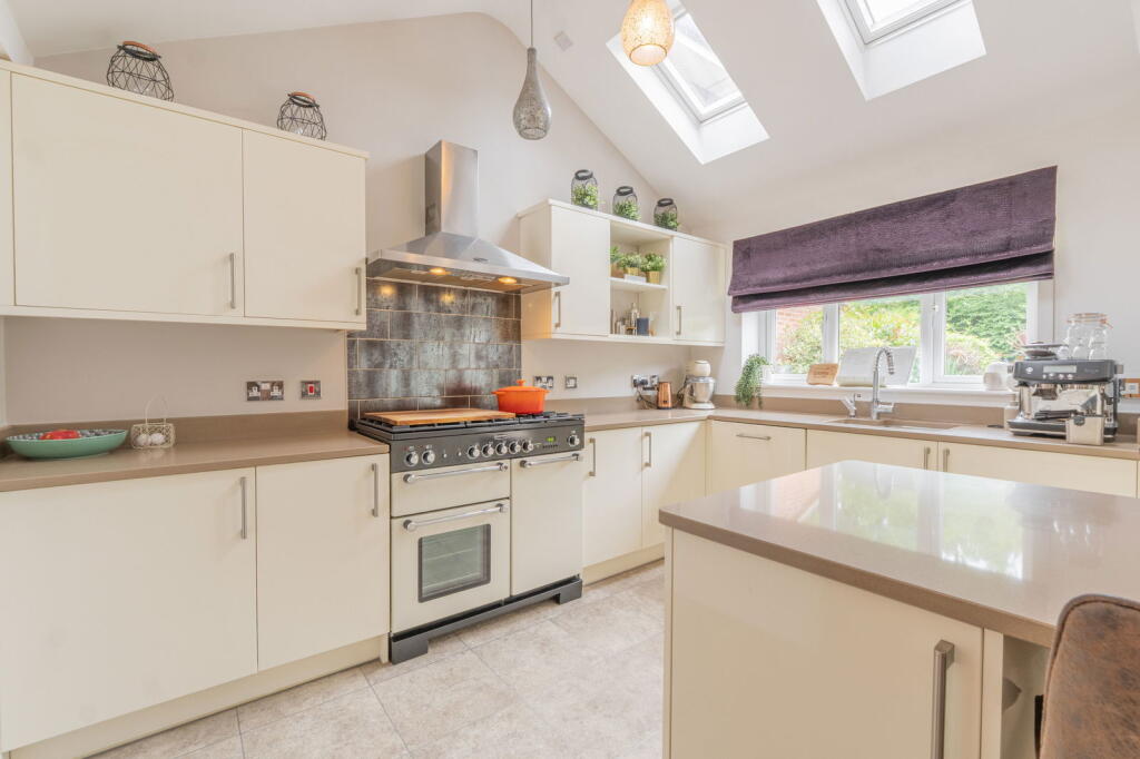 Additional image 12 of Glanville Drive, Sutton Coldfield, B75 5HW