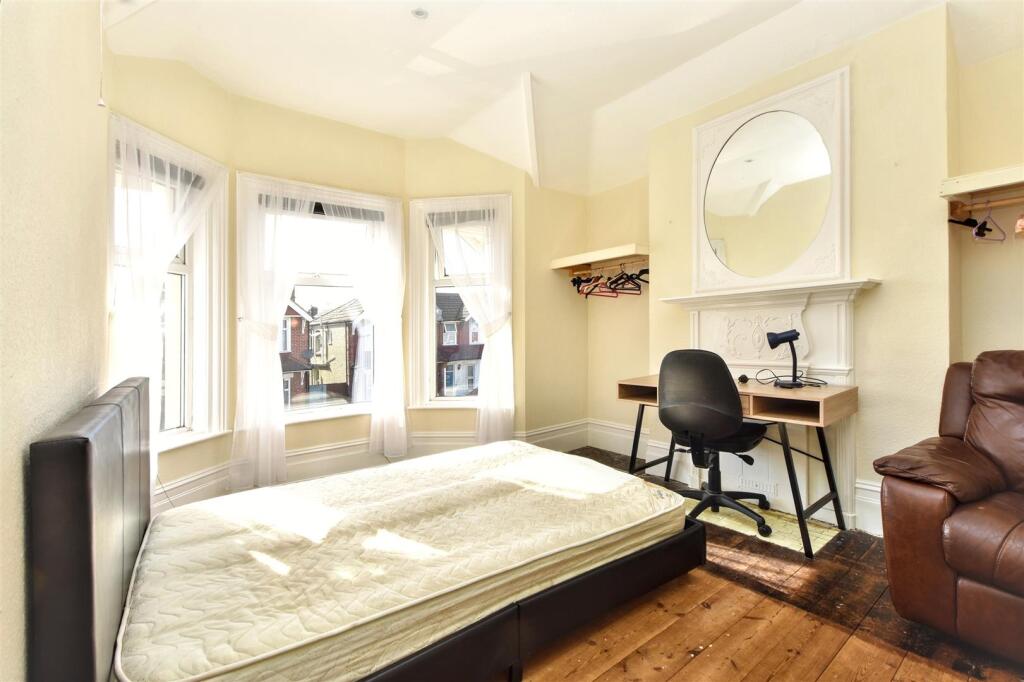 Additional image 7 of Cavendish Avenue, Eastbourne