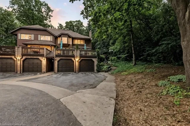 250 Kingswood Dr Unit 12