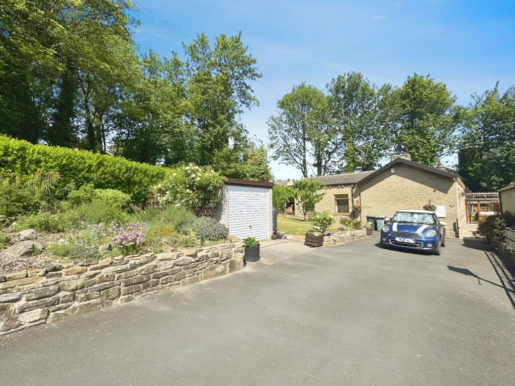 Additional image 13 of Waltroyd Road, Cleckheaton, BD19