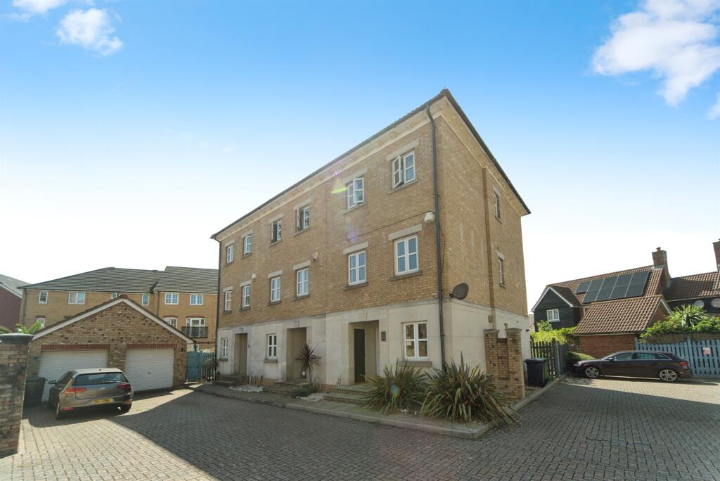 Additional image 2 of Arequipa Reef, Eastbourne