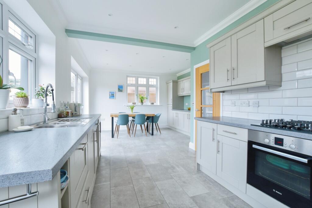 Additional image 3 of Iddesleigh Road, Bournemouth, BH3