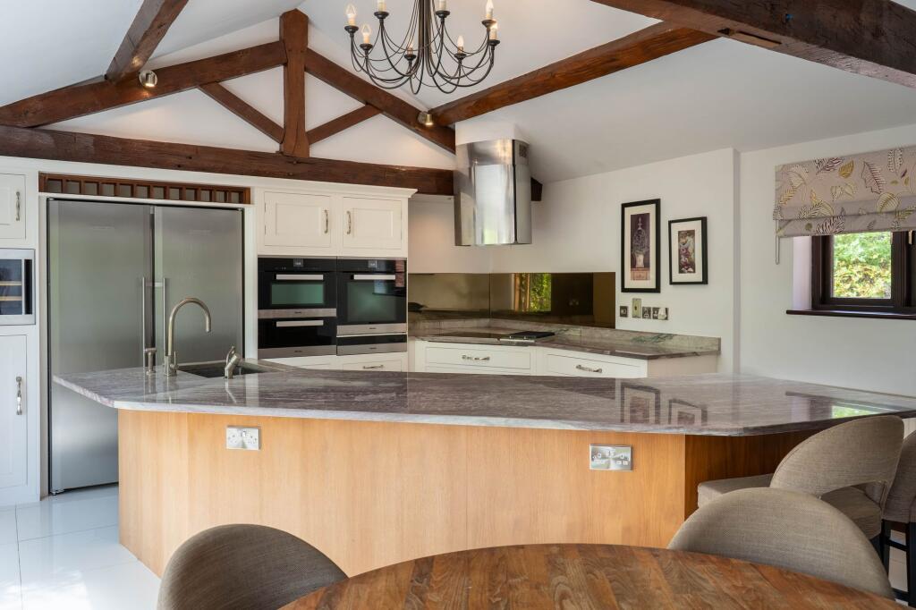 Additional image 4 of Redditch Road, Alvechurch, B48