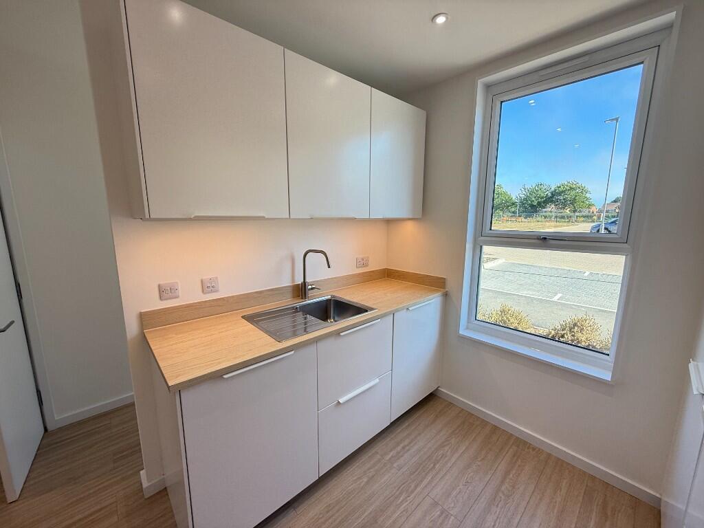 Additional image 5 of Andrew Cairns Drive, Littlehampton, West Sussex, BN17