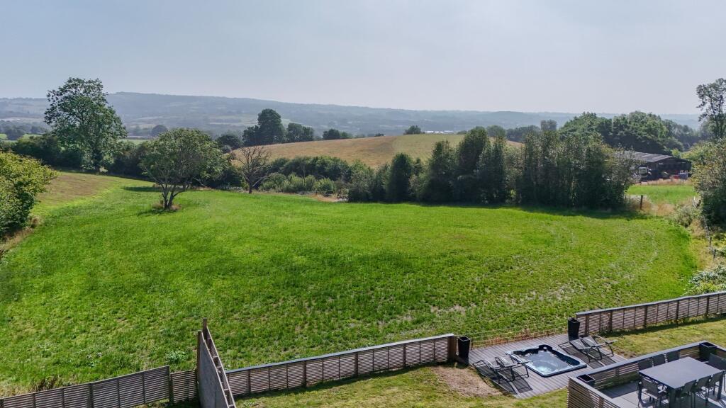 Additional image 29 of Stourbridge Road, Fairfield, B61