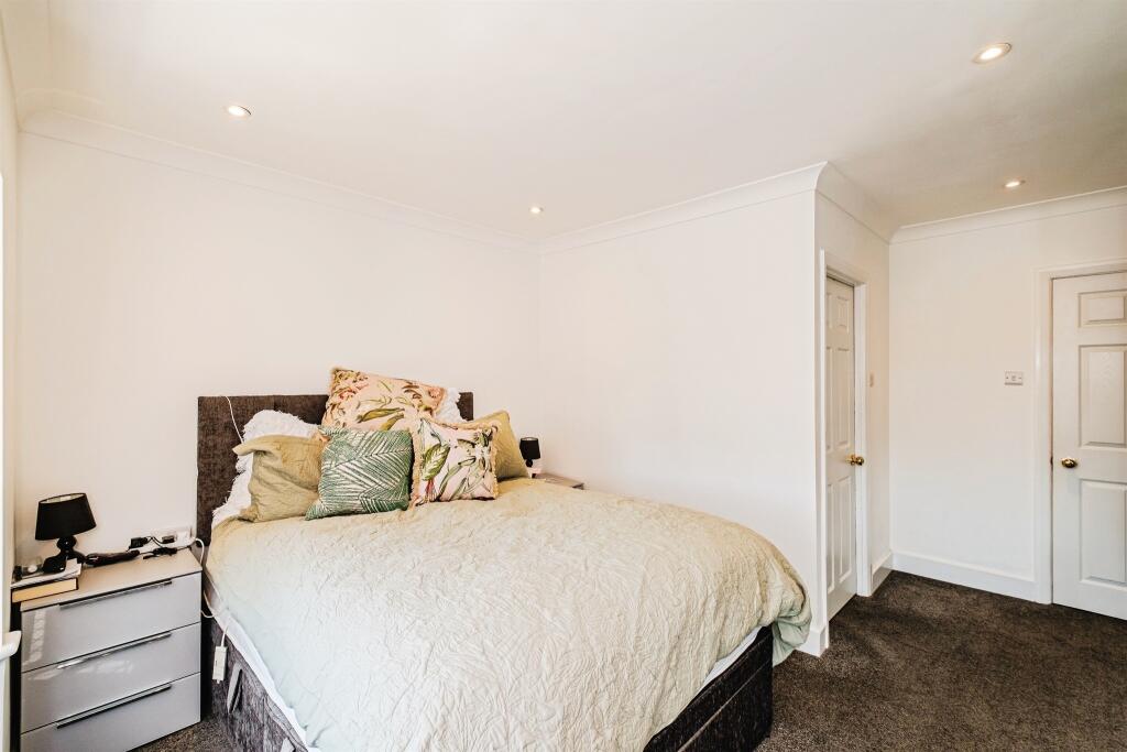 Additional image 11 of Central Avenue, Worthing