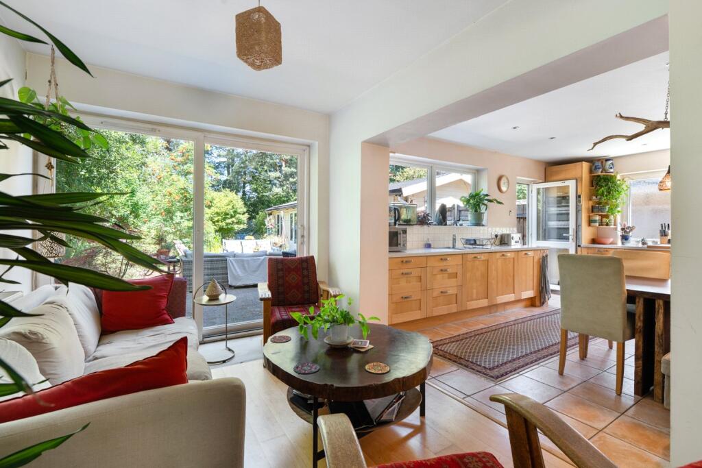 Additional image 12 of The Avenue, West Moors, Ferndown, Dorset, BH22