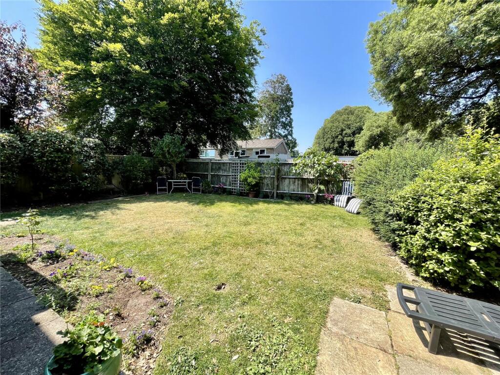 Additional image 16 of Hoburne Gardens, Highcliffe on Sea, Christchurch, Dorset, BH23