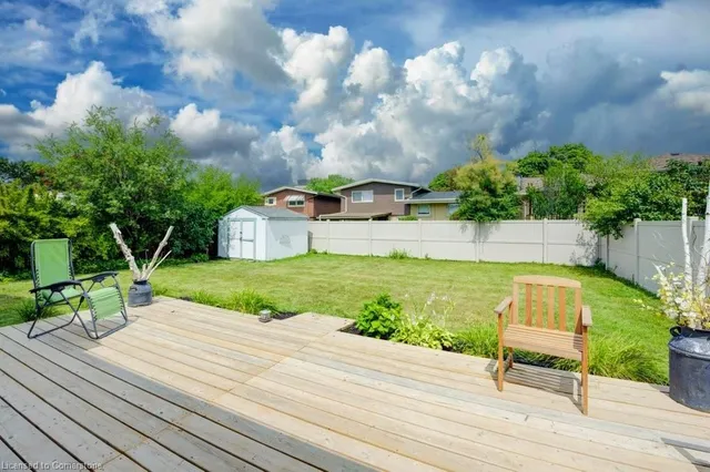 Additional image 41 of 16 Elkington Dr