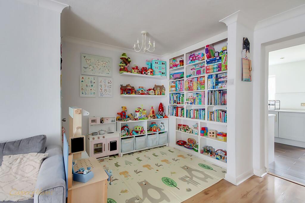 Additional image 8 of Beacon Way, Littlehampton, BN17