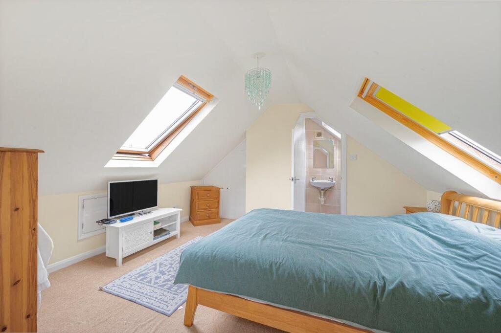 Additional image 13 of Central Avenue, Telscombe Cliffs, BN10 7LY