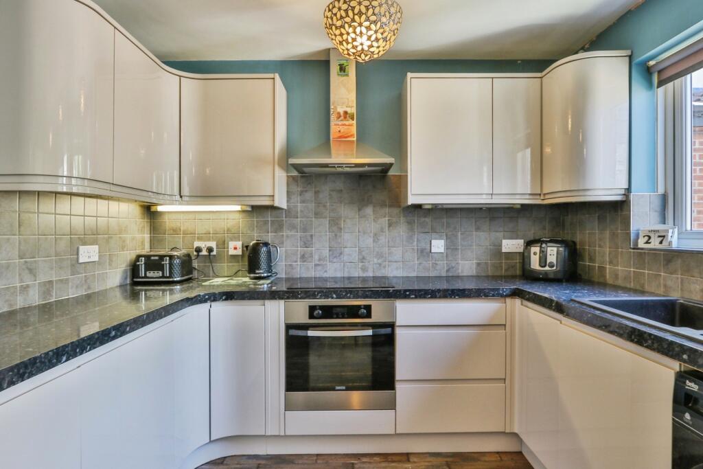 Additional image 15 of Gorse Lane, Poole, BH16