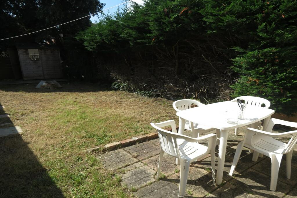 Additional image 12 of 4 bedroom Semi Detached House in Winton