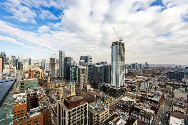 Additional image 17 of 25 Richmond St Unit 3216