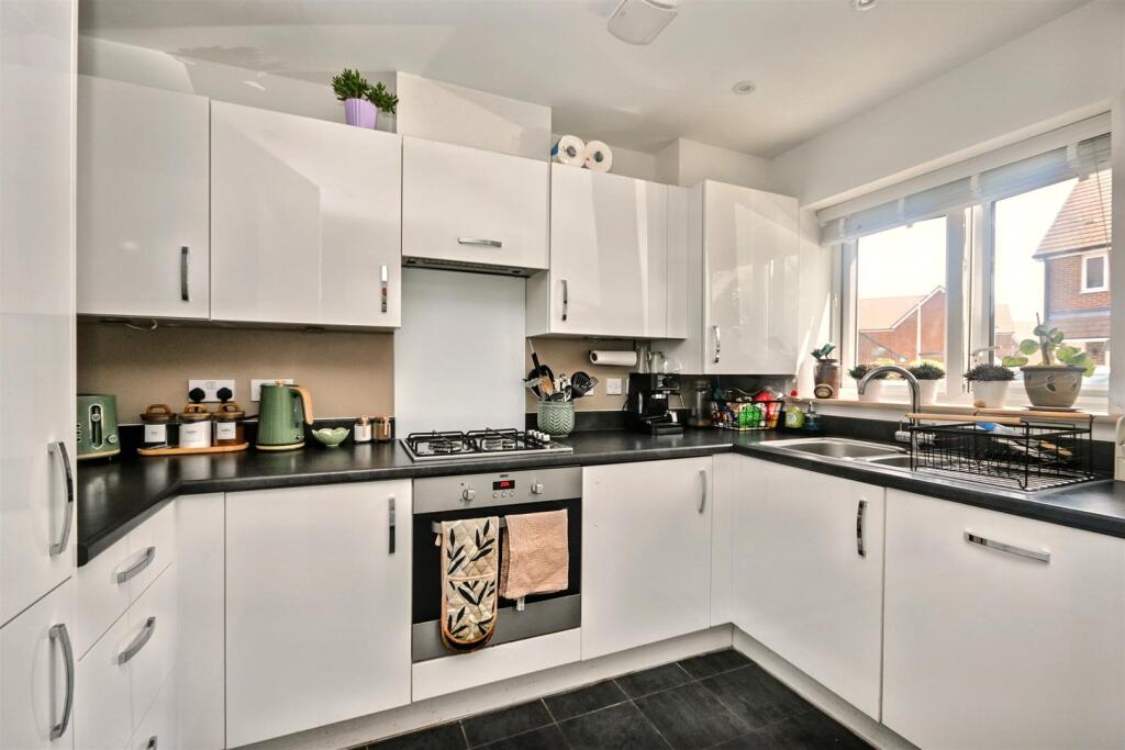 Additional image 7 of Meadowsweet Lane, Stone Cross, Pevensey