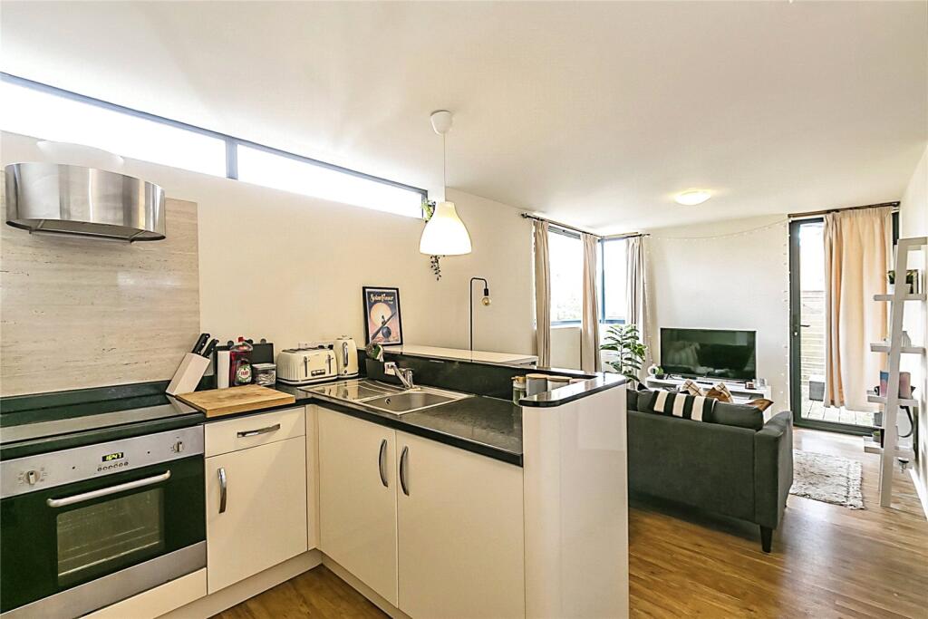 Additional image 4 of Barrack Road, CHRISTCHURCH, Dorset, BH23