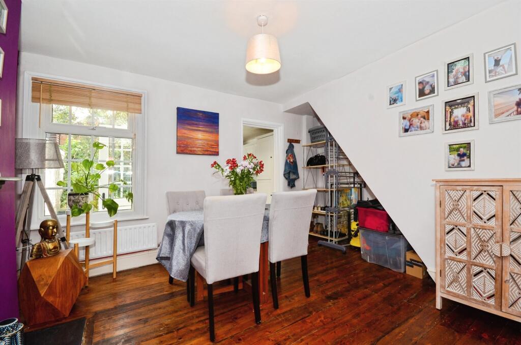 Additional image 5 of High Street, London Colney, St. Albans