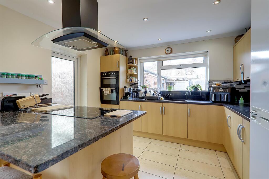 Additional image 14 of Devonport Road, Worthing, BN11