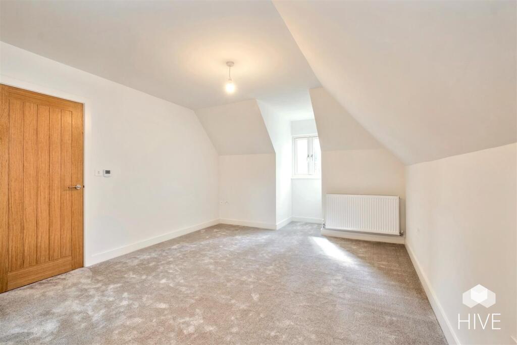 Additional image 21 of Woolsbridge Road, Ashley Heath, Ringwood