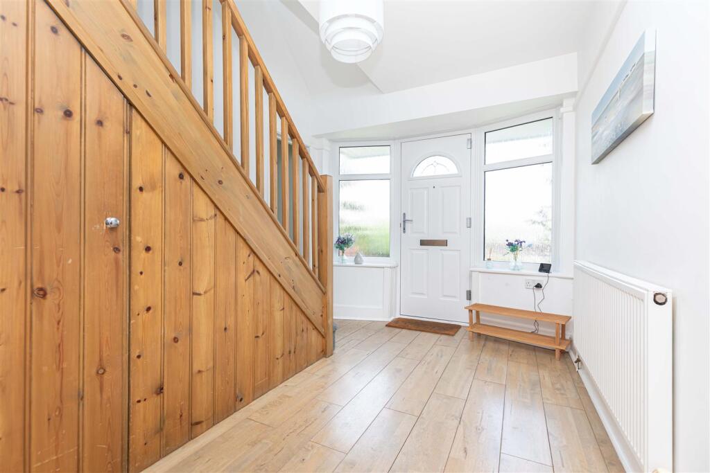 Additional image 20 of Spacious, Well presented, Level Access Bungalow in Elmsway