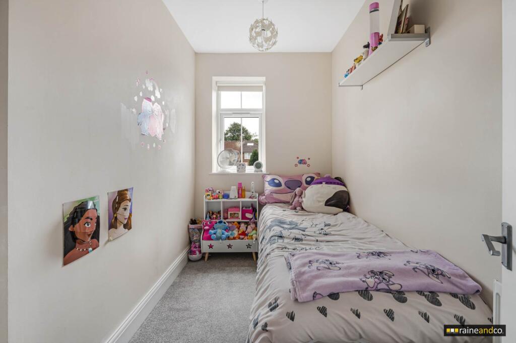 Additional image 8 of Heathcote Avenue, Hertfordshire