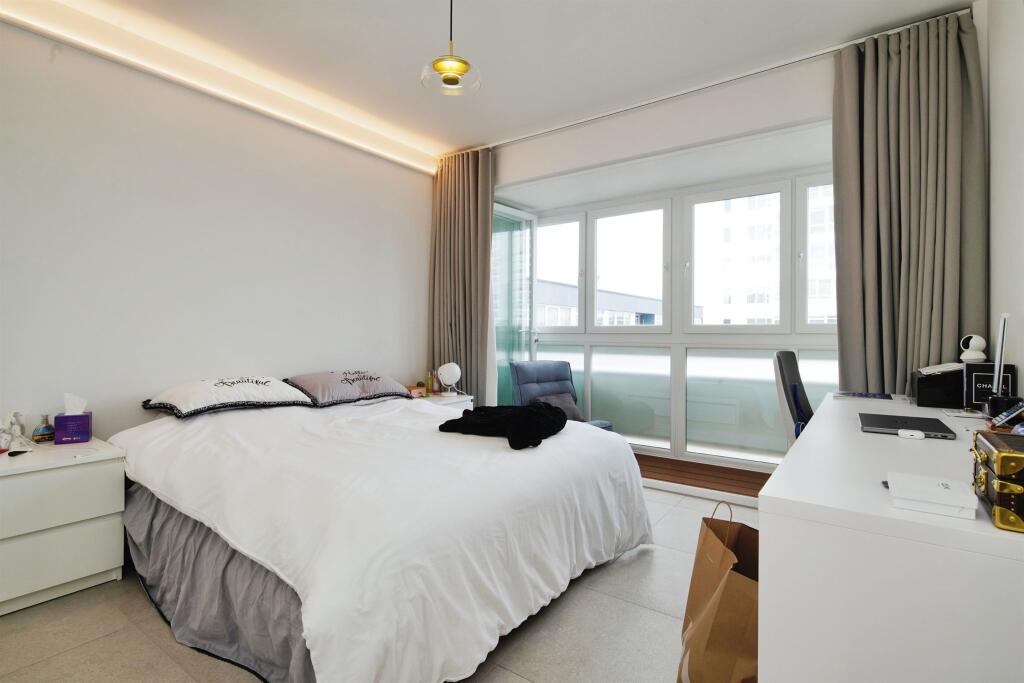 Additional image 11 of Kings Road, Brighton