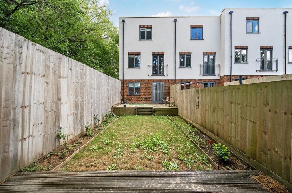 Additional image 19 of Leaside Close, Welwyn Gaden City, AL8