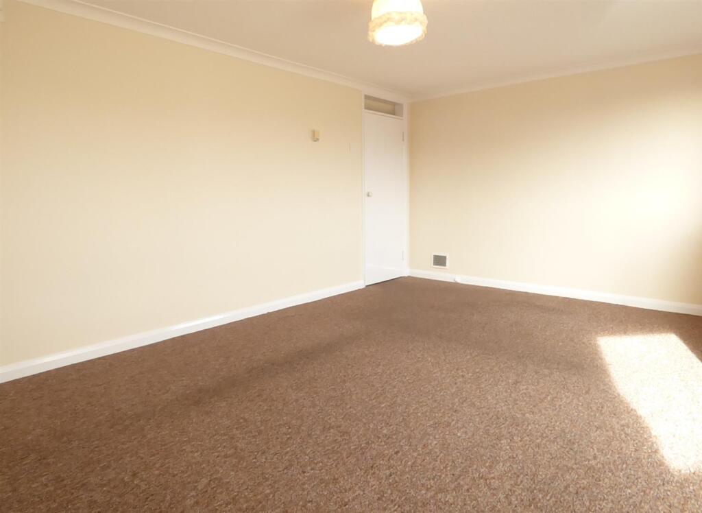 Additional image 7 of Kingmere, South Terrace, Littlehampton