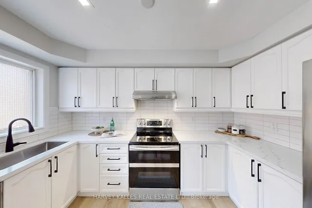 Additional image 5 of 20 Lightbourn Ave