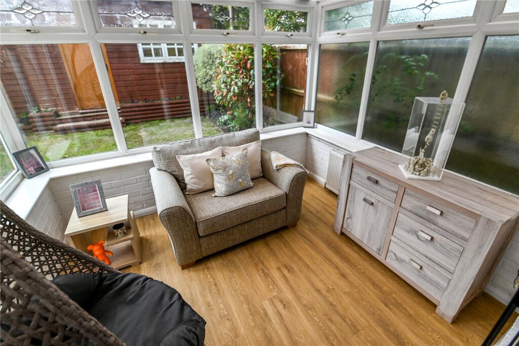 Additional image 9 of Hart Close, New Milton, Hampshire, BH25