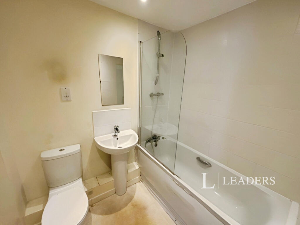 Additional image 5 of Town Centre