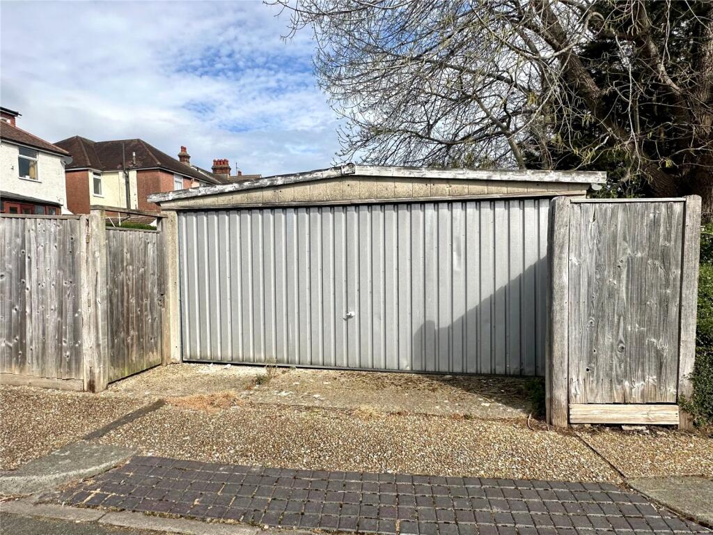 Additional image 13 of Brodrick Road, Eastbourne, East Sussex, BN22