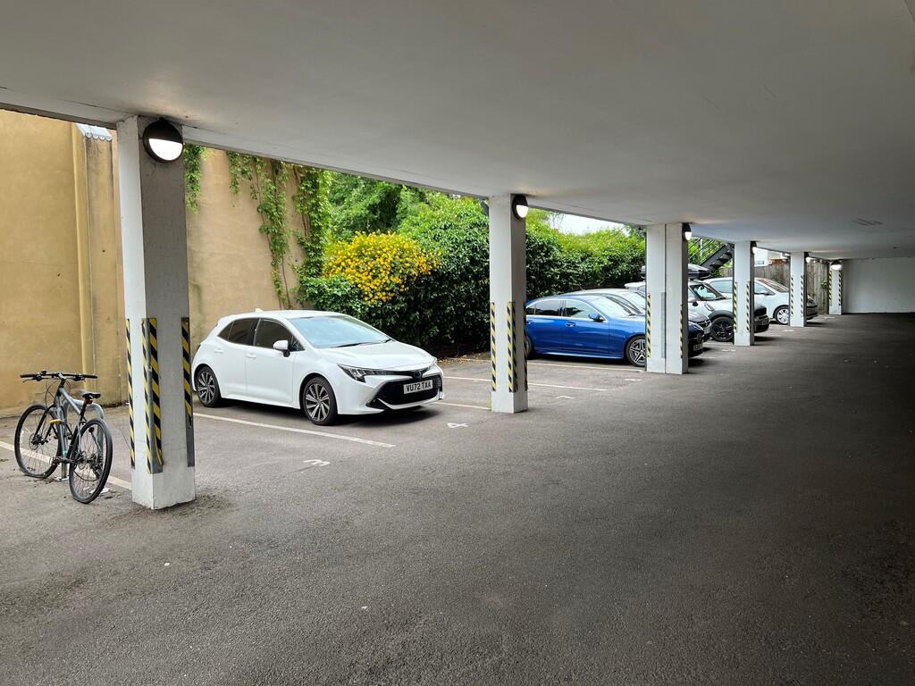 Additional image 4 of Edinburgh House, London Road, St Albans