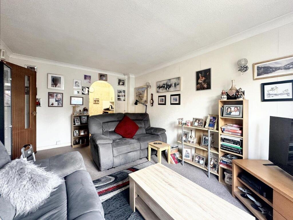 Additional image 5 of Homecoast House, Cavell Avenue, Peacehaven, BN10 7NH