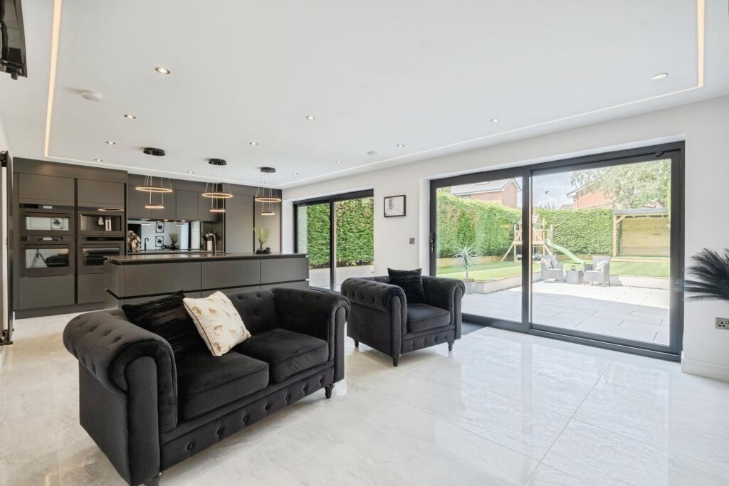 Additional image 3 of Bank Side, Westhoughton, Bolton, Greater Manchester, BL5