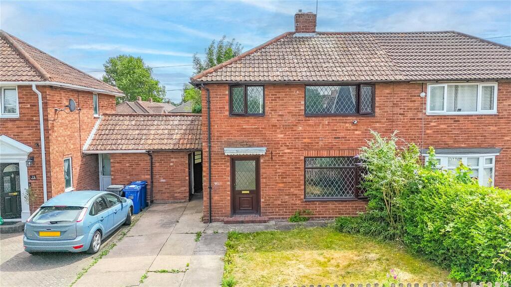 Manor Road, Mile Oak, Tamworth, Staffordshire, B78